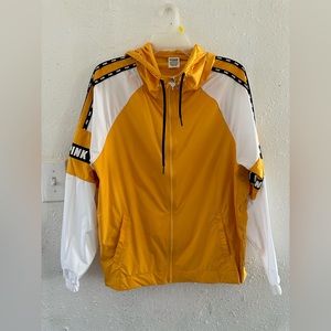 VS PINK Wind breaker